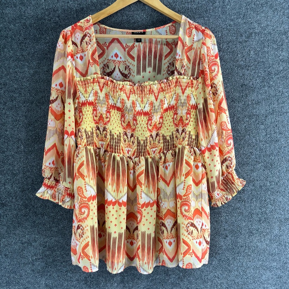 Torrid Womens Babydoll Smocked Bodice Top Size 1X Yellow Orange Geometric Tribal